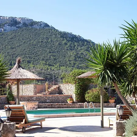 Ca's Garriguer Farm stay *