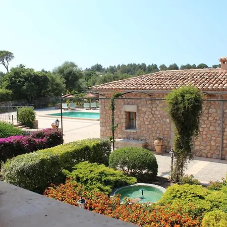 Ca's Garriguer Farm stay *